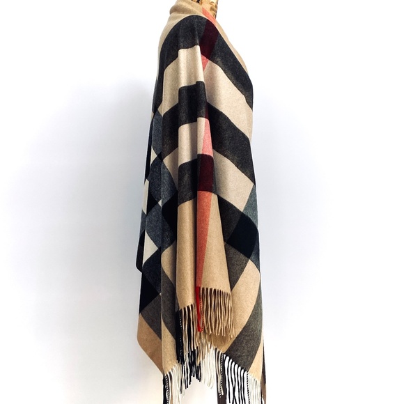 Burberry Cashmere Giant Check Triangle Bandana Scarf / Wrap - Picture 1 of 16